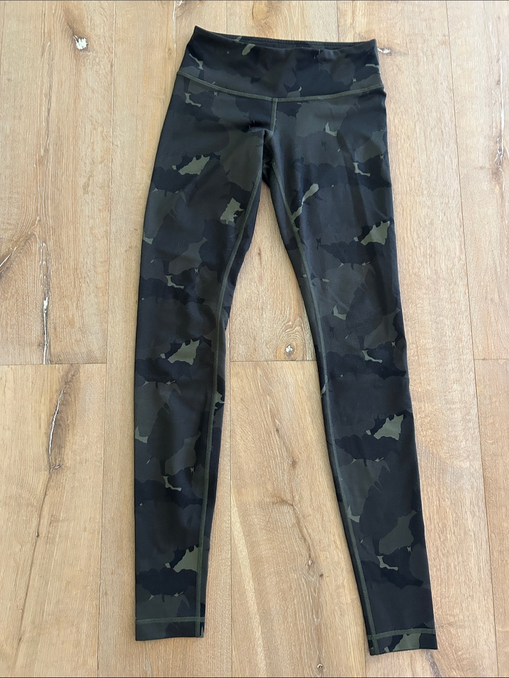 lululemon athletica Camo Leggings in Black and Olive